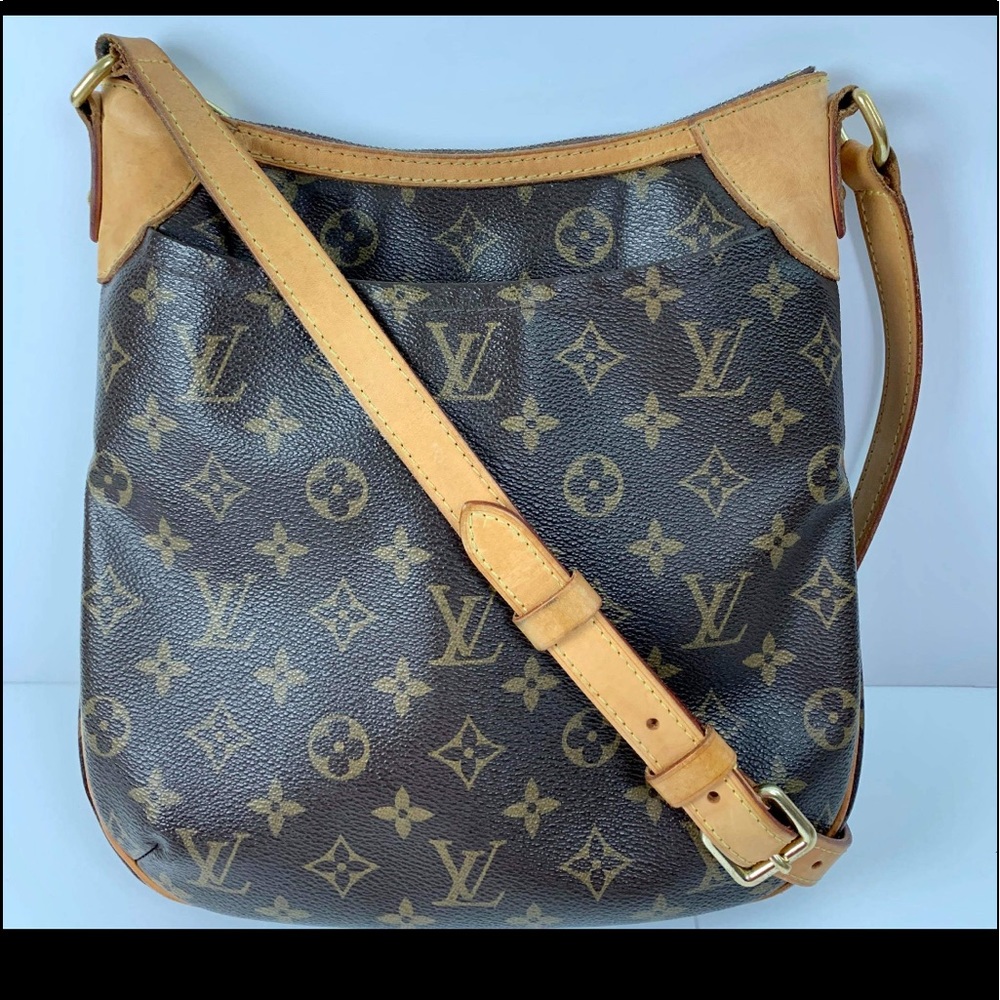 **SOLD Louis Vuitton Odeon PM